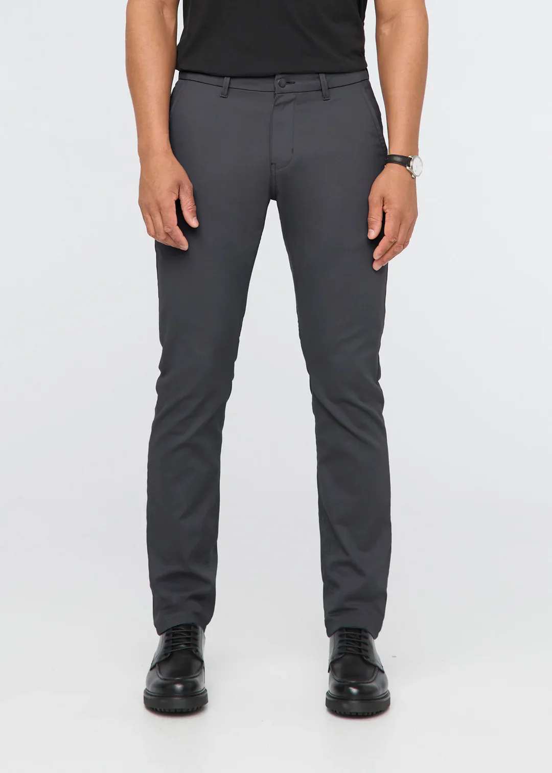 Duer - NuStretch Relaxed Taper Trouser in Charcoal