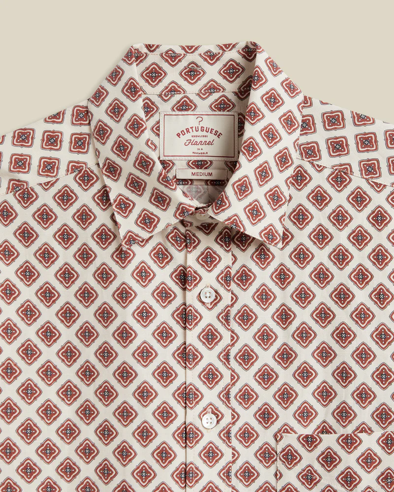 Portuguese Flannel - Motif in Silk/Linen - Image 2