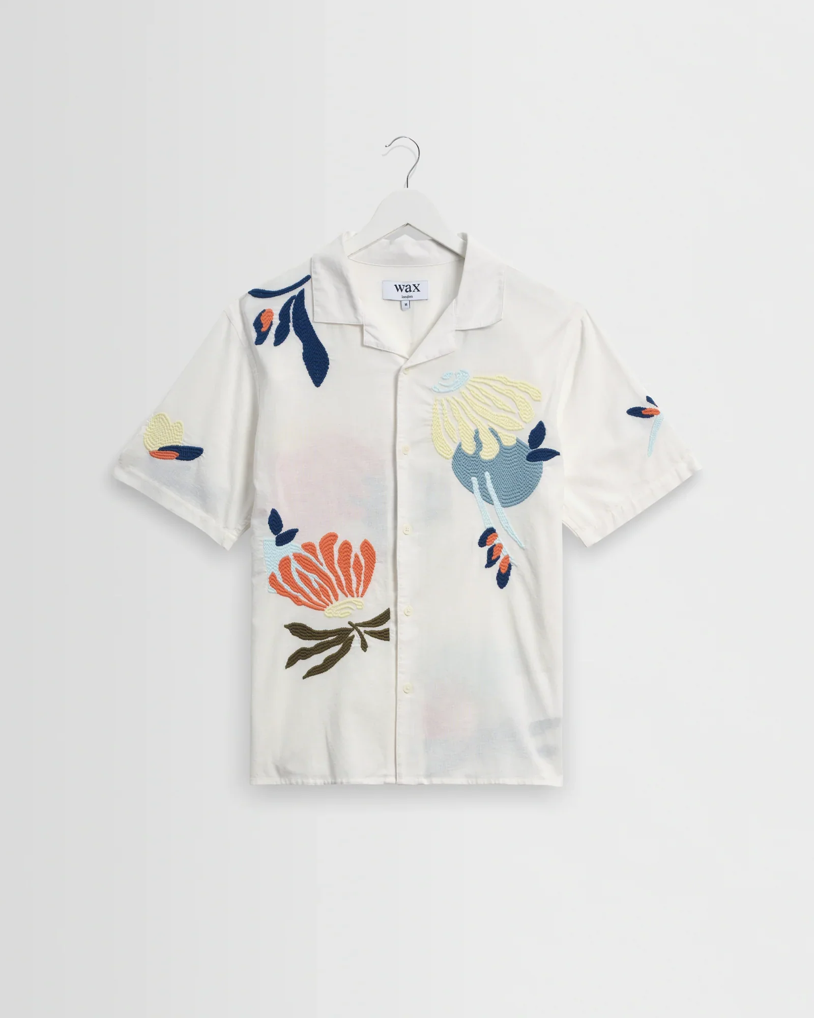 Wax London - Didcot Flower Embroidered Short-Sleeve Shirt in Ecru